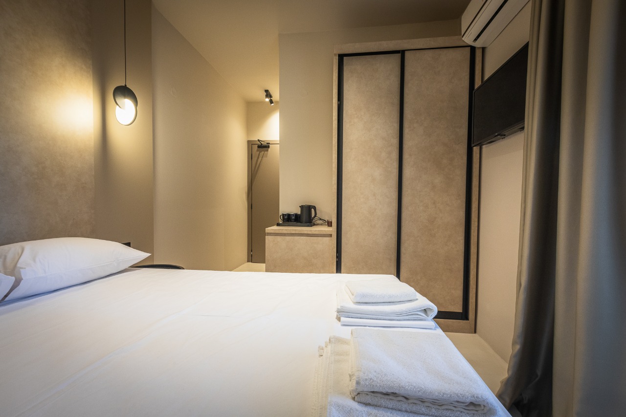 Double Room with Limited Sea View 